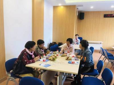 七院舉行護(hù)理專科門診健康咨詢活動(dòng)，關(guān)注營(yíng)養(yǎng)健康